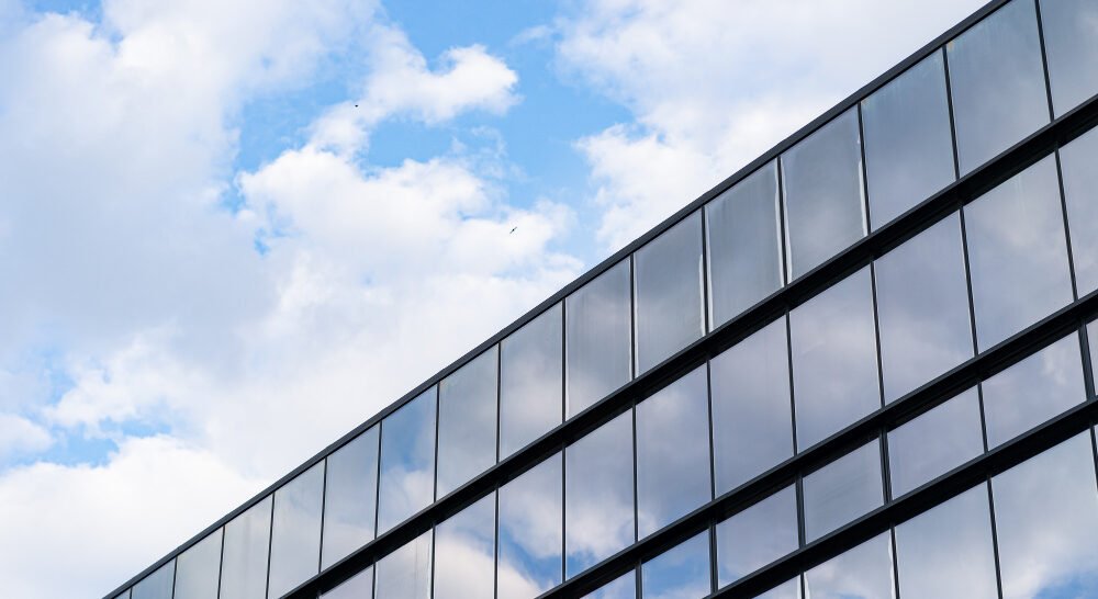 Tempered Glass Supplier Dubai Why Smart Homeowners and Businesses Choose Safety First
