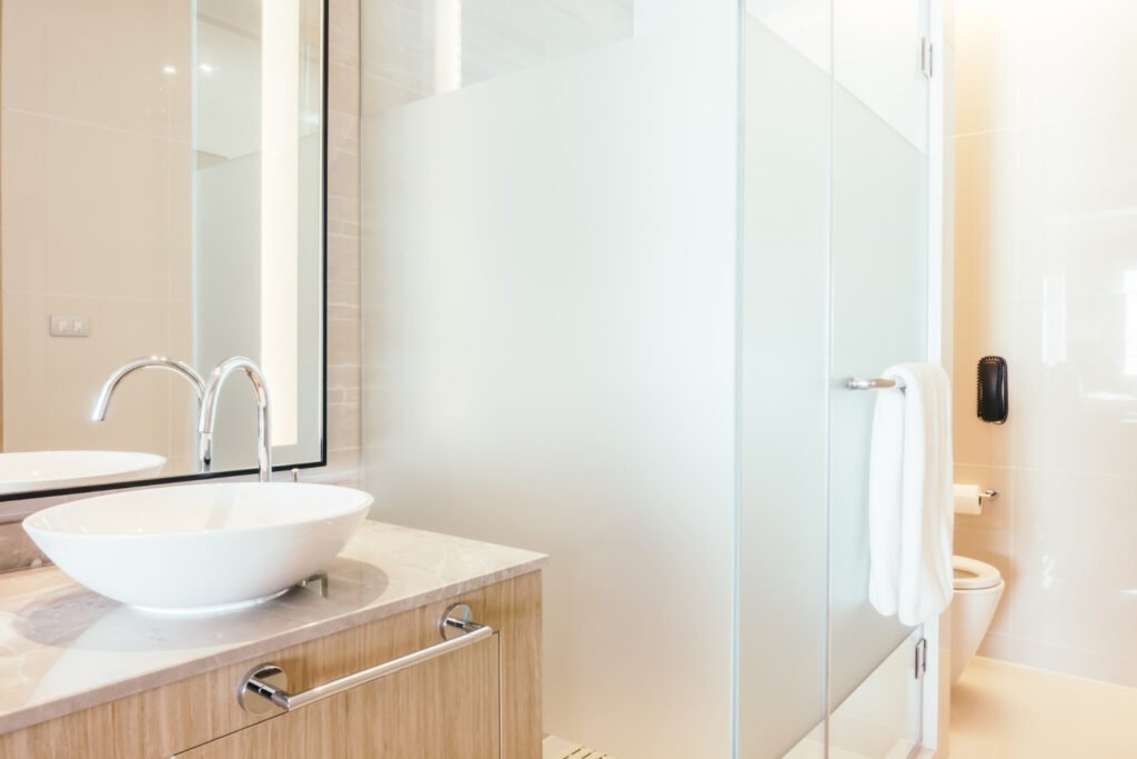 Understanding Shower Glass Partitions Dubai