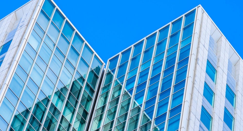 Best Glass Companies in Dubai What to Look For When Choosing the Right Partner