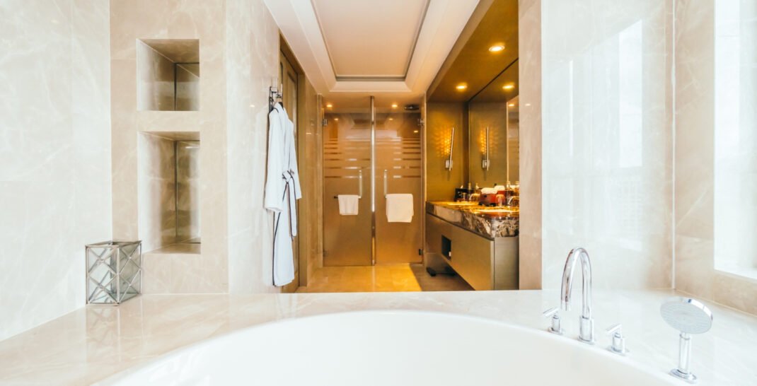 Frameless Shower Enclosures The Ultimate Dubai Guide