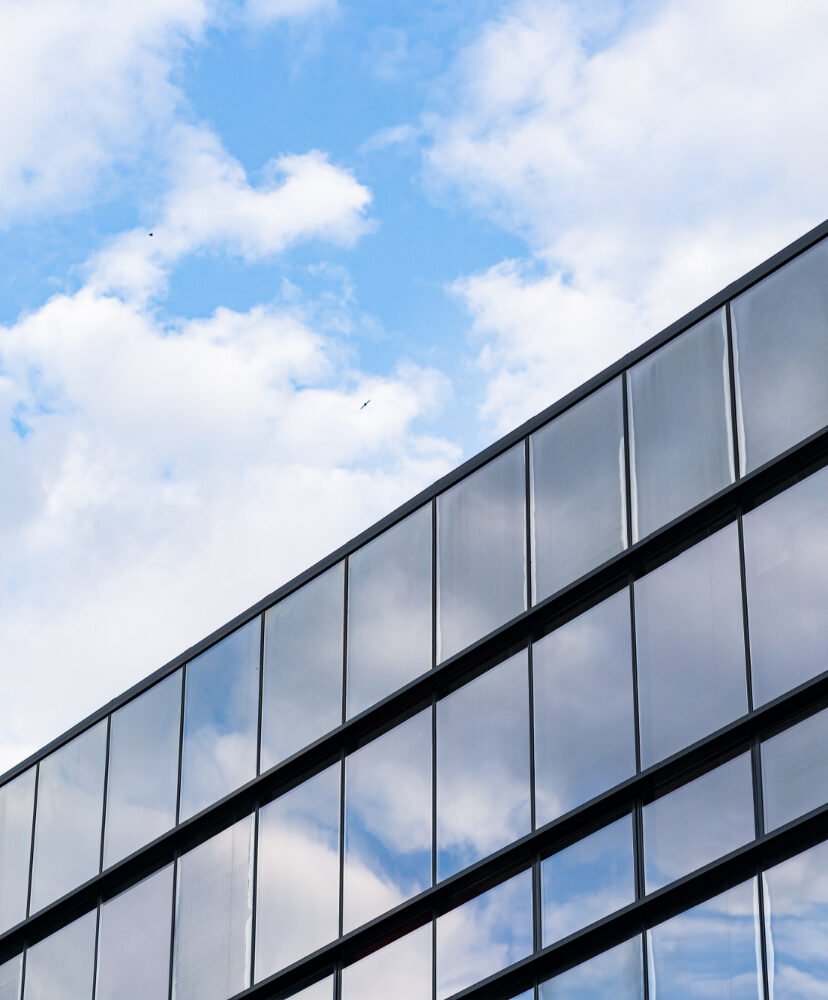 Laminated vs Tempered Glass Which is Safer for Your Project