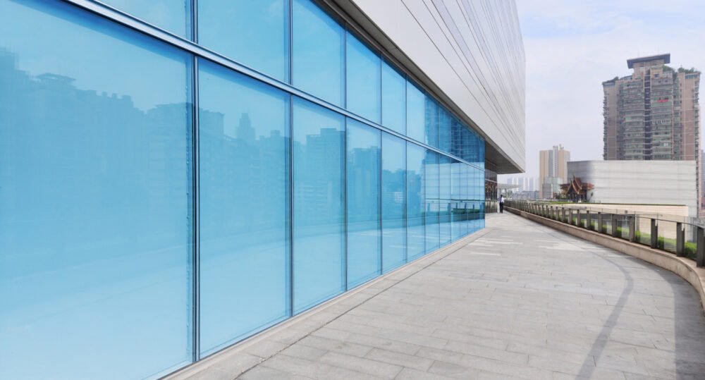 How to Get a Glass Partition Installed in a Dubai Office