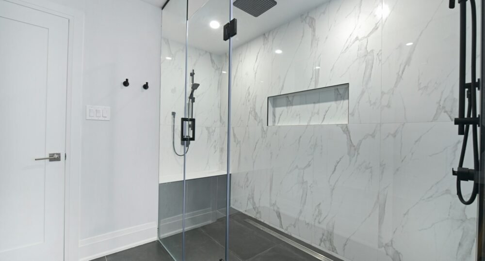 Shower Glass Partition vs Shower Curtain Dubai Comparison Guide